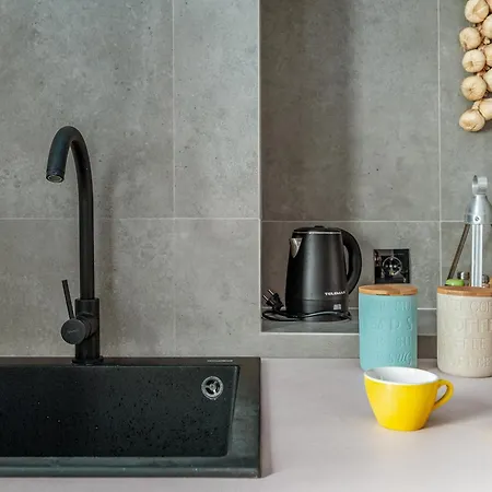 Lithos Apartment Kostos