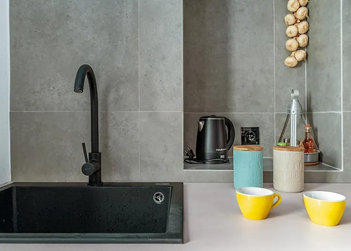 Lithos Apartamento Kostos